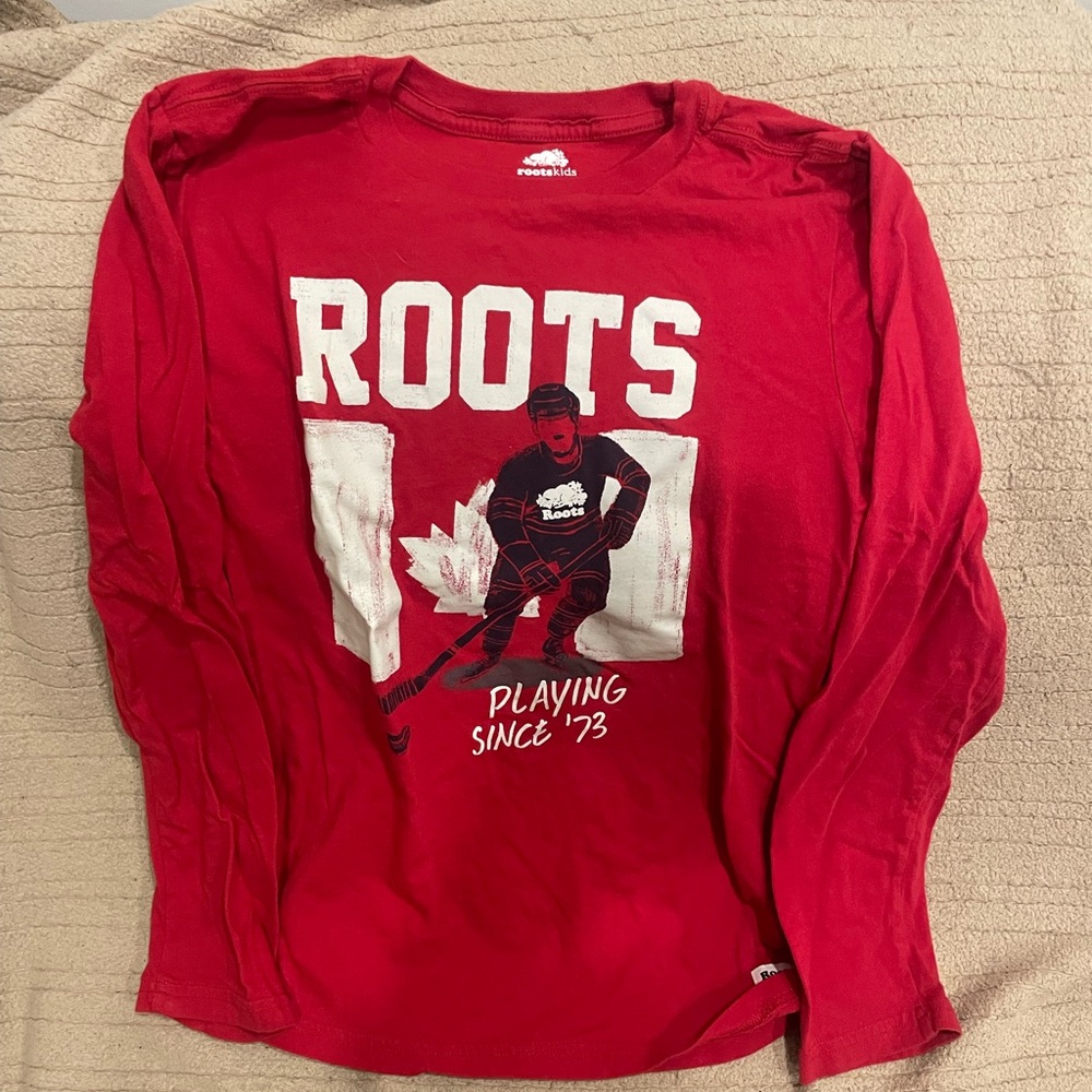 Boys XL Roots Kids' Red Long-Sleeve Hockey Graphic Tee